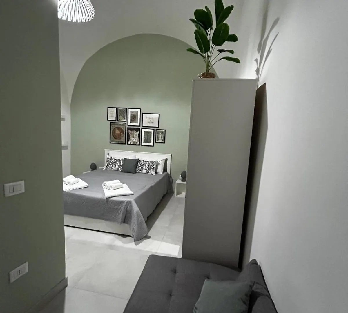 Stupor Mundi Apartment Naples Italy